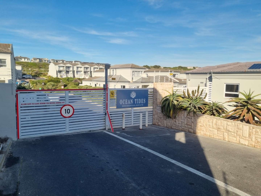 To Let 3 Bedroom Property for Rent in Big Bay Western Cape
